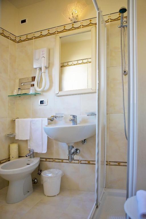 Classic Double or Twin Room